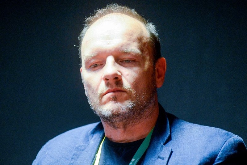 Klynstra-Komarnicki rozdał ponad 150 tys. zł. Nominat PiS oczekuje zwrotów