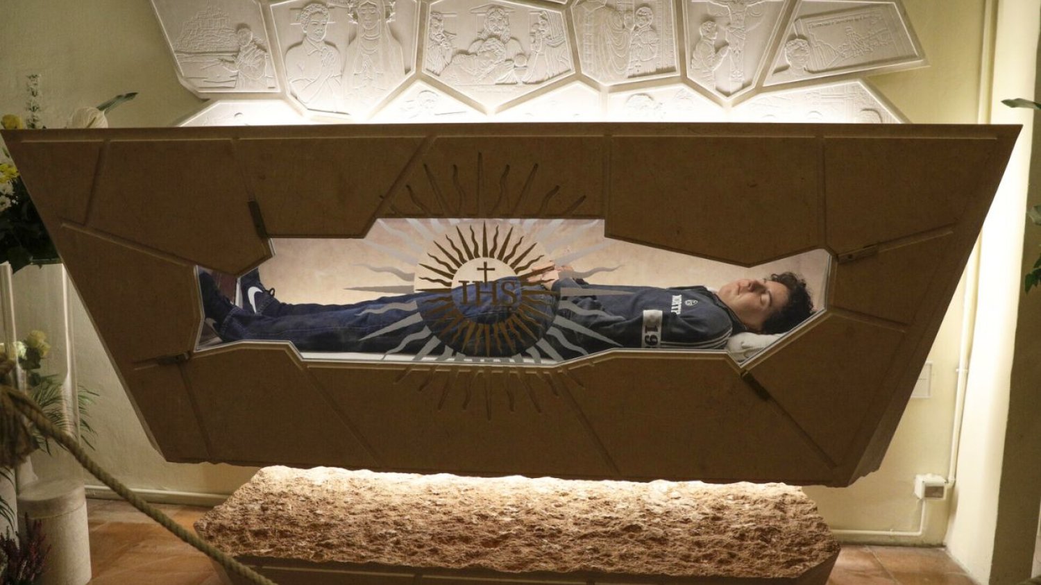 Pilna decyzja Watykanu po śmierci papieża Franciszka. Ta uroczystość została przełożona. Nagła zmiana decyzji po śmierci papieża. Chodzi o kanonizację Carlo Acutis.