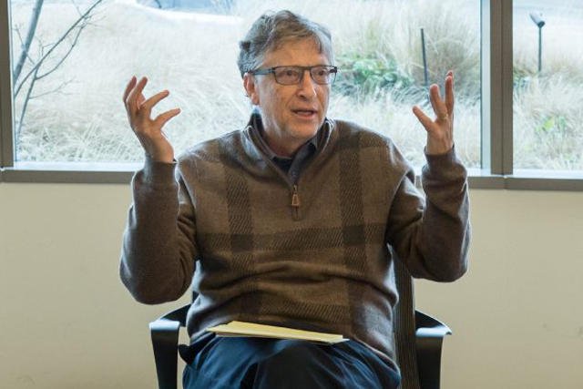Bill Gates, jeden z najbogatszych ludzi na świecie, regularnie organizuje akcje charytatywne.