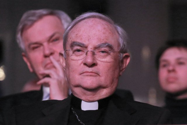 Abp Henryk Hoser wezwał do "żarliwej modlitwy do Pana oraz pokuty w intencji jedności"