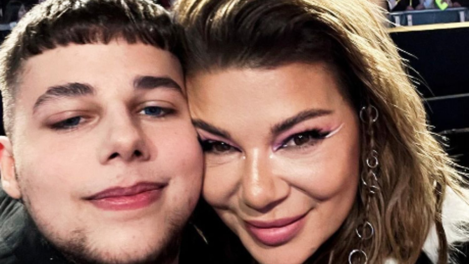 Allan Krupa próbuje sił jako raper. Zdradził, w jaki sposób wspiera go mama