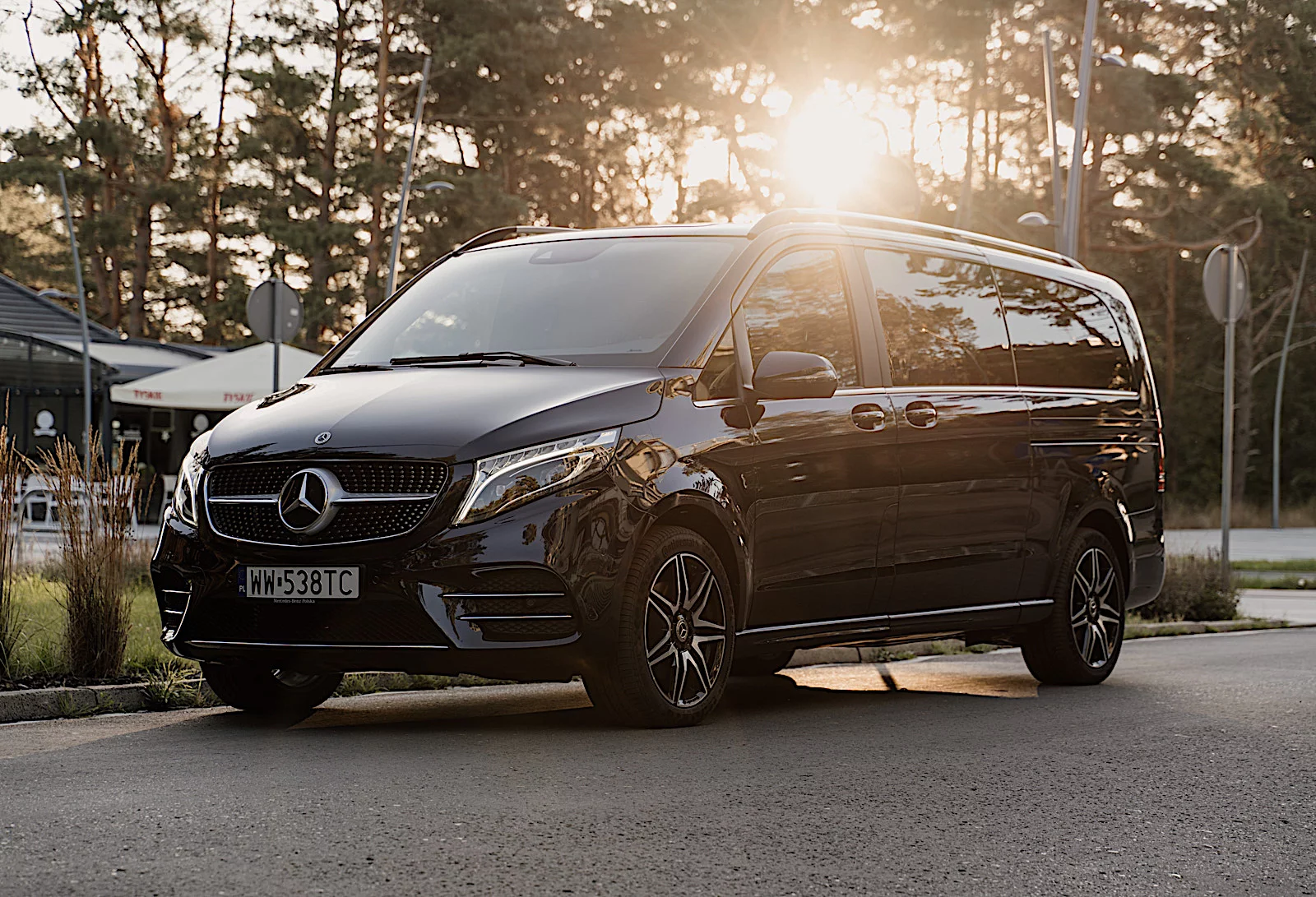 Mercedes klasy V zapewnia komfortową podróż.