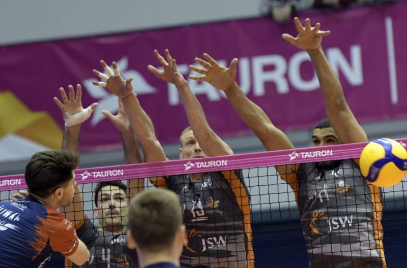 Grupa Azoty ZAKSA czy Jastrzębski? W środę rusza walka o mistrzostwo Polski siatkarzy