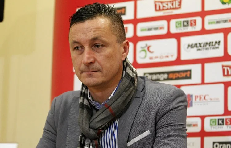 Hajto uważa, że wyjście z grupy jest obowiązkiem. El. MŚ. Hajto o tym, ilu punktów oczekuje od kadry Sousy.