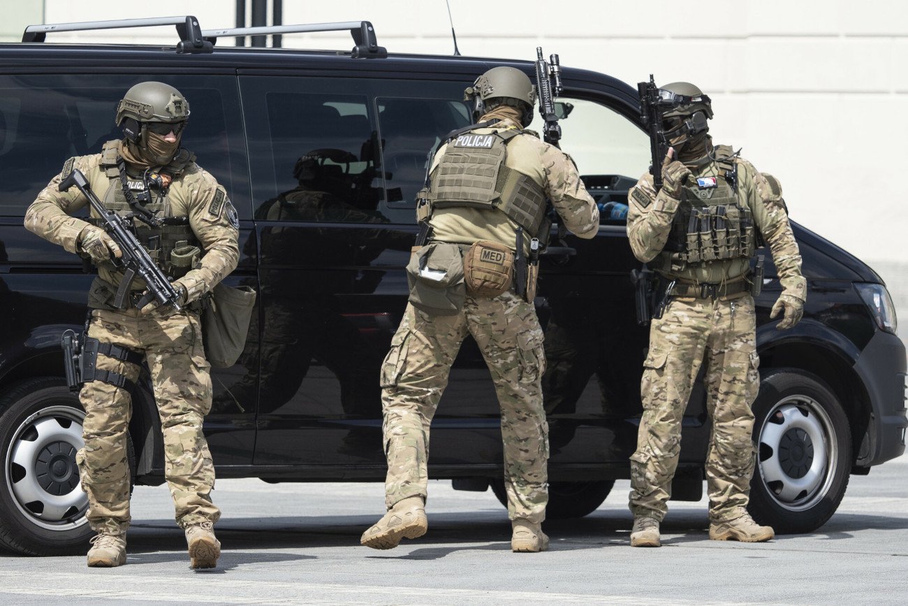 Polscy antyterroryści wywołali skandal w Kosowie. Były żołnierz GROM zabrał głos ws. skandalu