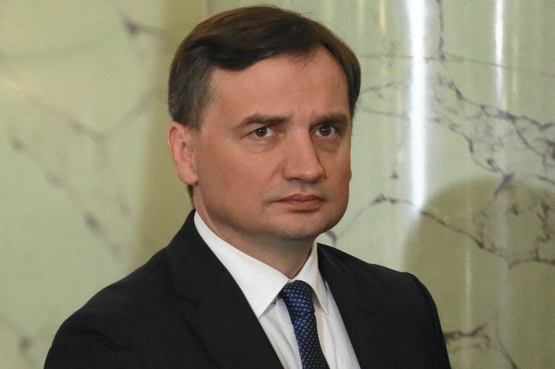 Rzecznik Ziobry chciał wyjaśnić, o co chodzi w pozywaniu profesów UJ. Wyszło bardzo źle.