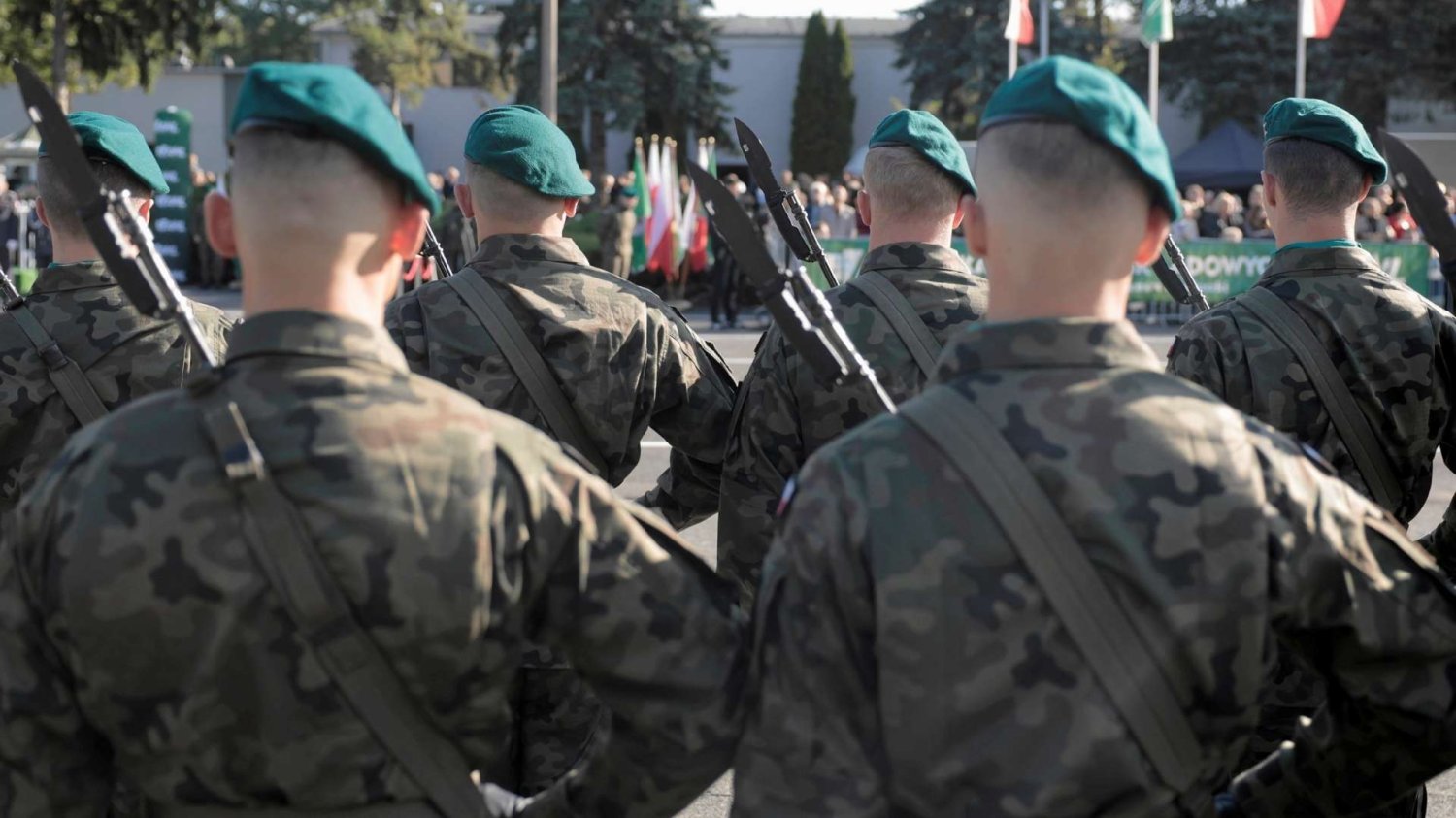 Tysiące Polaków ubiorą w kamasze jeszcze w tym roku. Na koniec przysięga i status rezerwisty. Wojsko polskie. Rusza pilotażowy program szkoleń wojskowych.