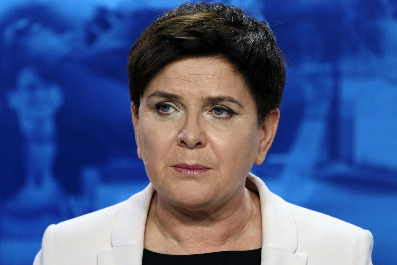 Sprawa wizażu byłej premier Beaty Szydło zaczęła wzbudzać kontrowersje. A raczej jego koszty.