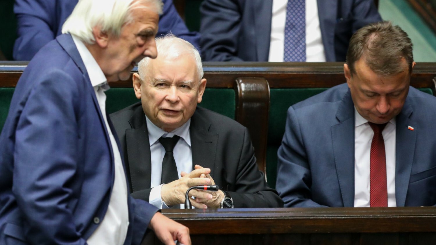 Ryszard Terlecki, Jarosław Kaczyński, Mariusz Błaszczak w Sejmie