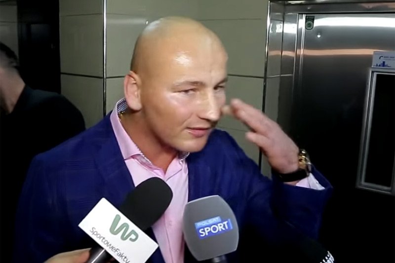Artur Szpilka wbiegł na ring i uderzył Tomasza Oświecińskiego. Po chwili tłumaczył, że nawet nie wie, dlaczego to zrobił.