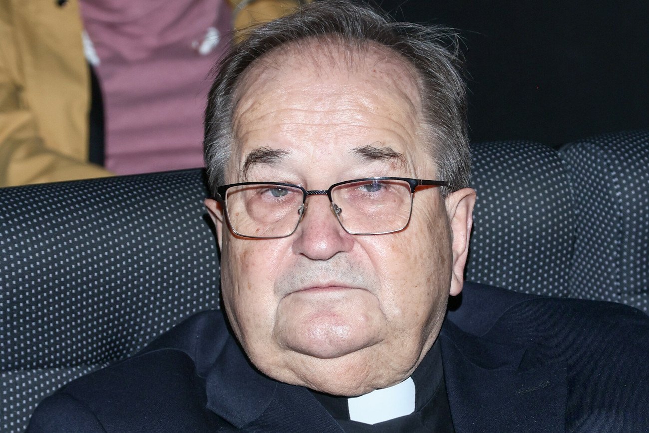 Ojciec Tadeusz Rydzyk odniósł się w środę na antenie Radia Maryja do kryzysu migracyjnego na granicy polsko-białoruskiej.