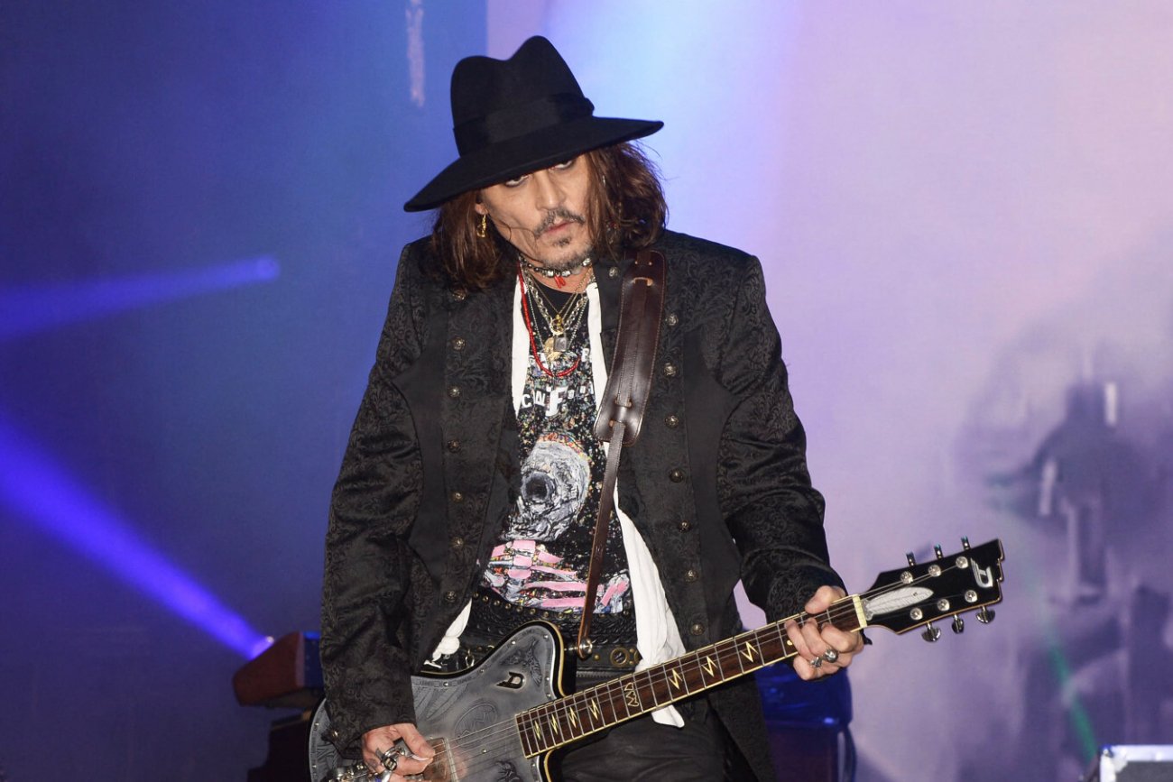 Hollywood Vampires odwołali koncerty. Johnny Depp miał stracić przytomność