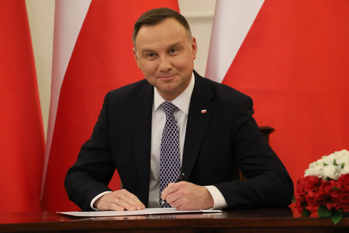 Wraca sprawa ułaskawienia przez Andrzeja Dudę oficerów CBA.