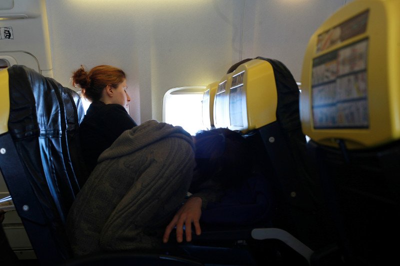 Długi lot samolotem sprzyja rozwojowi zakrzepicy.