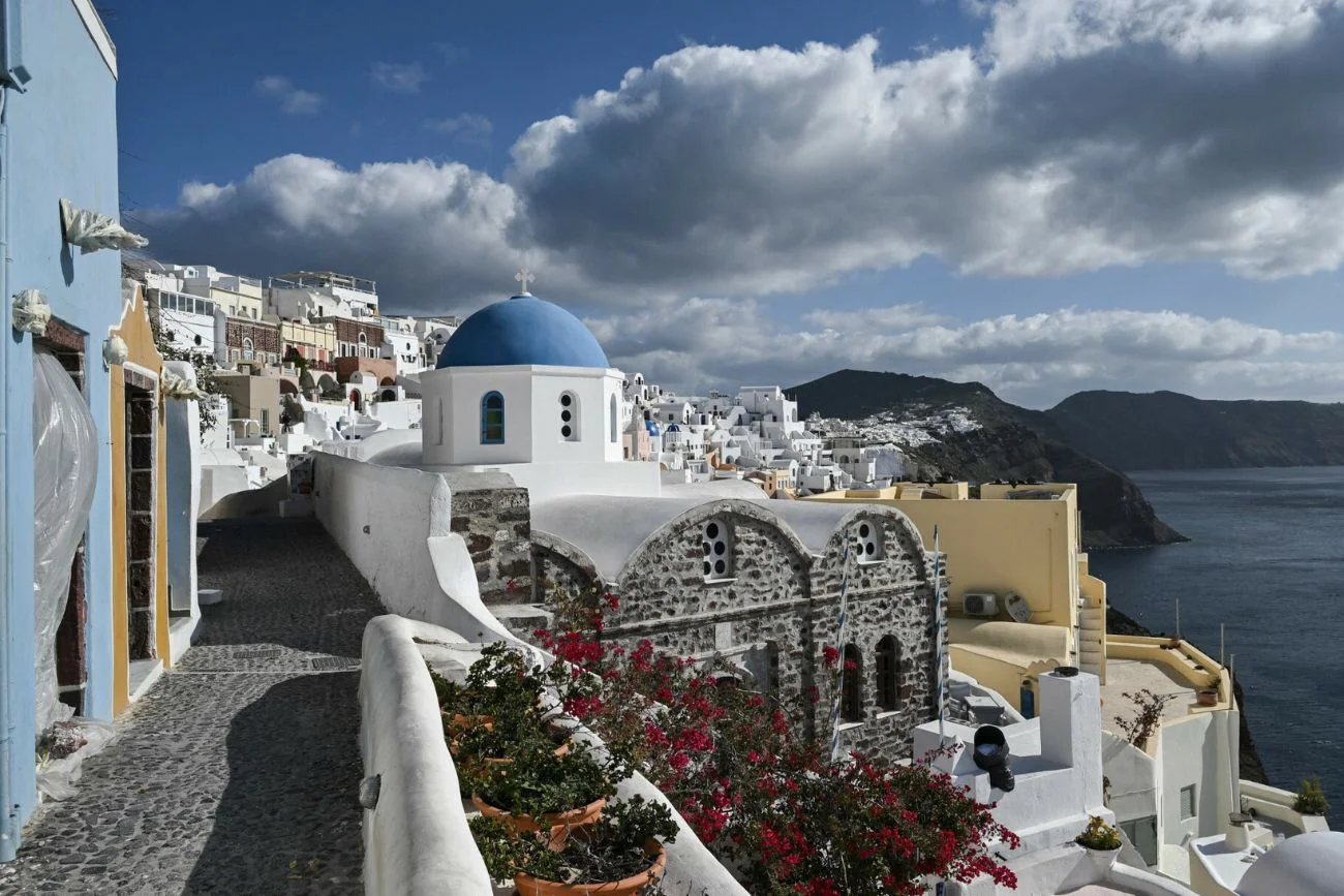 Mocne trzęsienie ziemi na Santorini Santorini pustoszeje. Doszło do kolejnego silnego trzęsienia ziemi