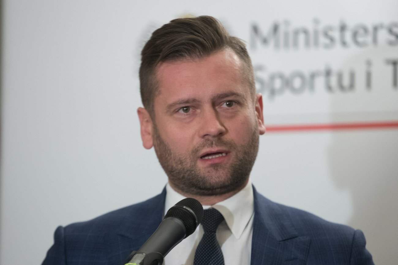 Minister Sportu i Turystyki Kamil Bortniczuk.
