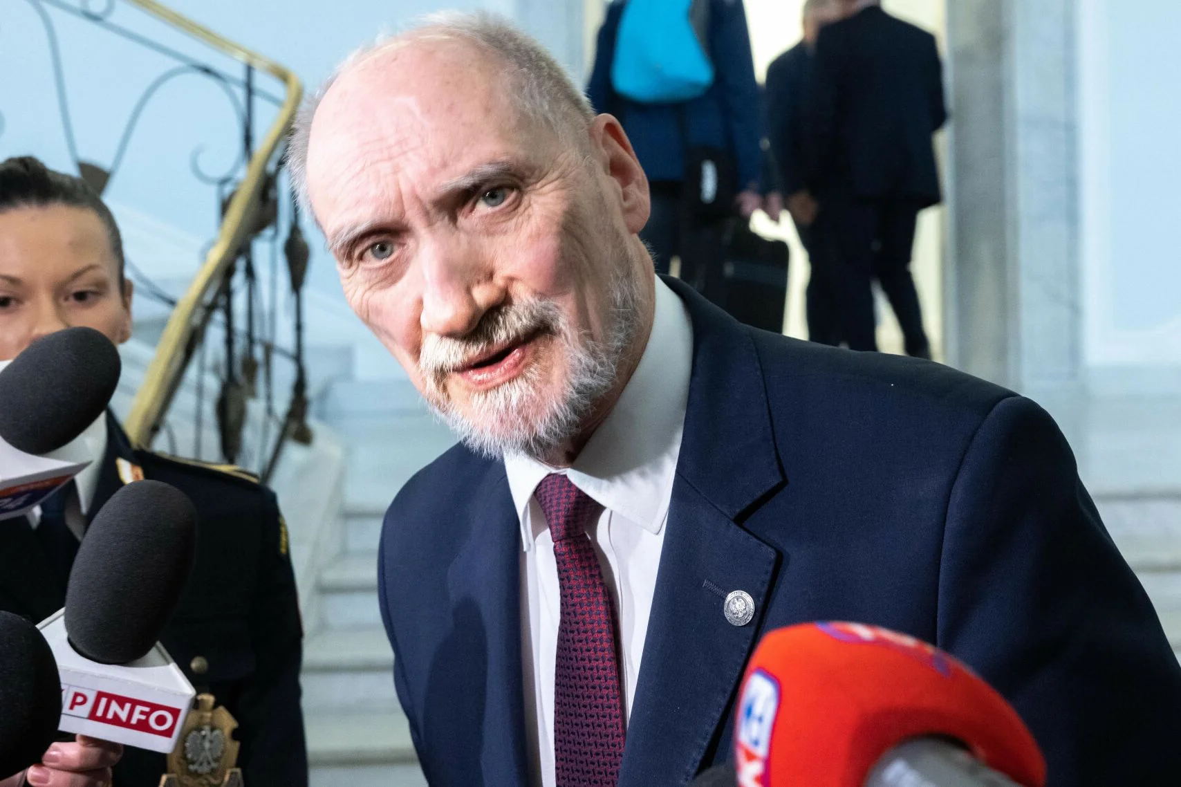Antoni Macierewicz połączył katastrofę smoleńską z wojną w Ukrainie.