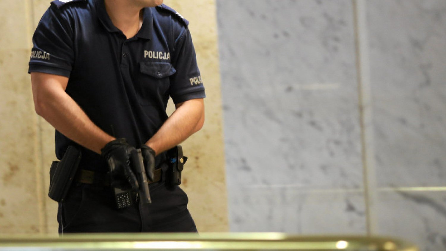 Policjant użył broni wobec agresywnego pacjenta w jednym z łódzkich szpitali.