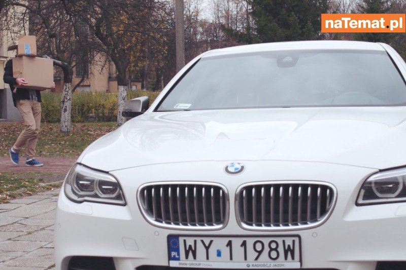 BMW M550d xDrive w tej wersji kosztuje 480 tys. złotych.
