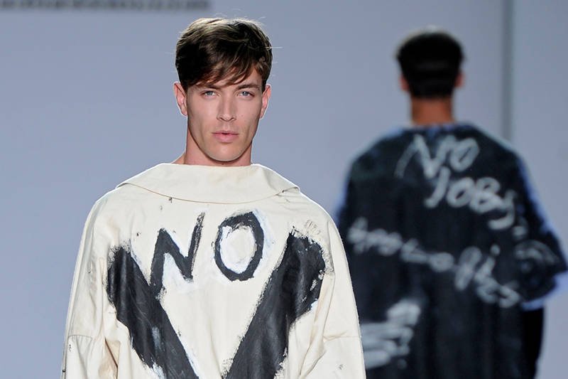 Moda dla bezrobotnych od Tigrana Avetisyana