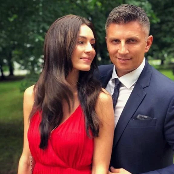 Mateusz Borek z żoną, Joanną Chętnik-Borek.
