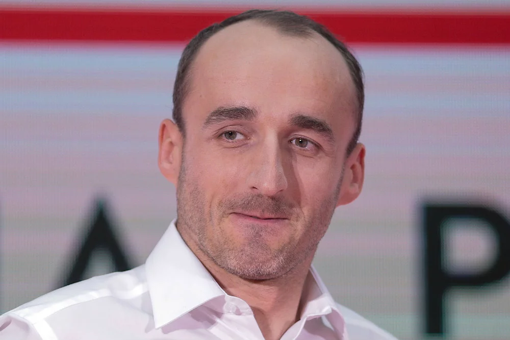 Robert Kubica pojedzie w nowym sezonie Formuły 1 w biało-niebieskich barwach.