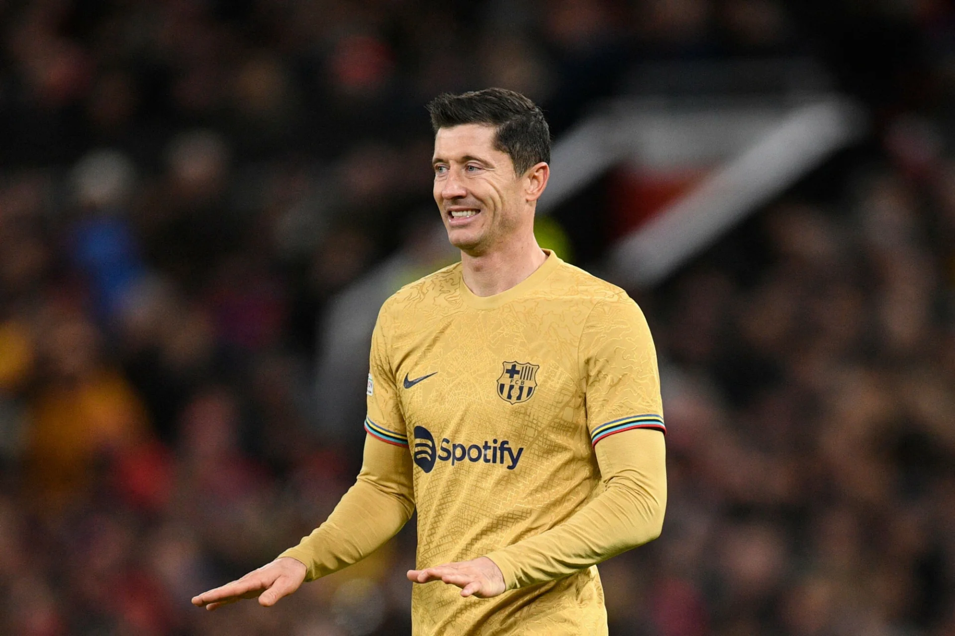 Robert Lewandowski w czwartkowy wieczór zakończył przygodę w europejskich pucharach w sezonie 2022/23.