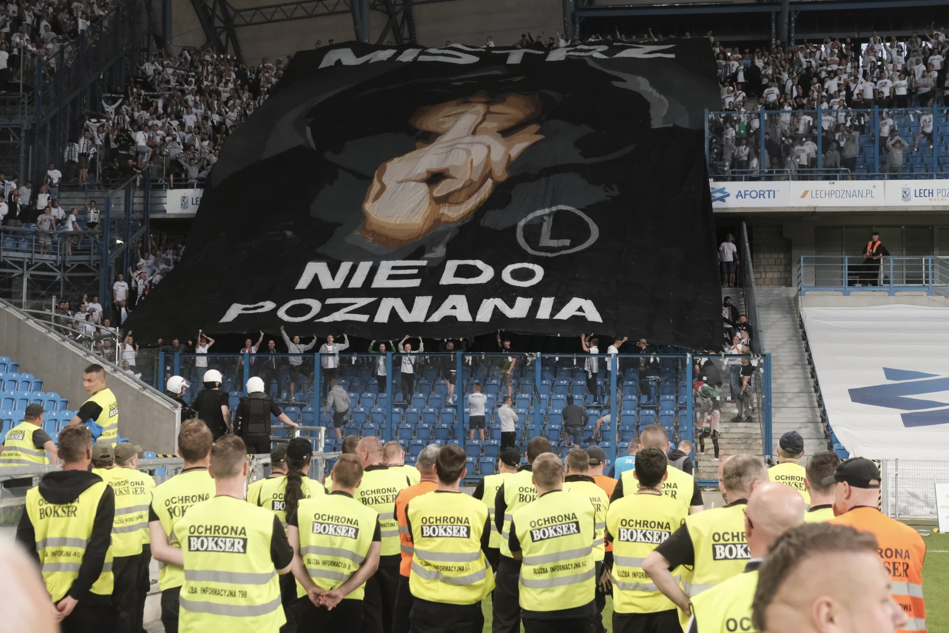 Mistrz zdecydowanie nie z Poznania – Mistrzem Polski została Legia Warszawa.