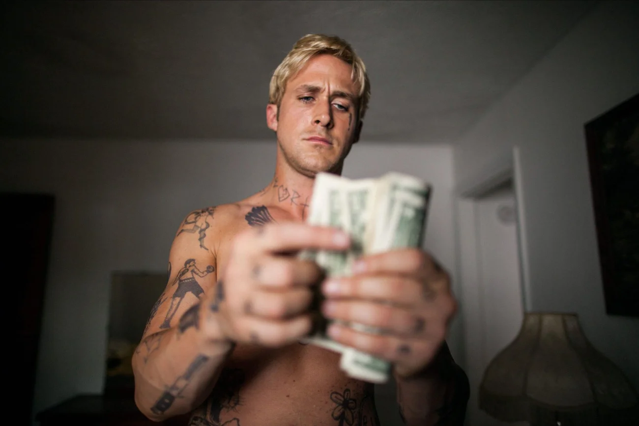 Ryan Gosling w filmie "Drugie oblicze".