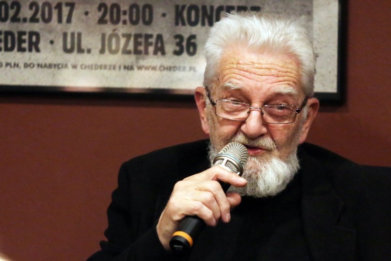 – Nie bądźmy agresywni w naszej wierze – apeluje ks. Boniecki do katolików, którzy popierają klerykalizację przestrzeni publicznej.