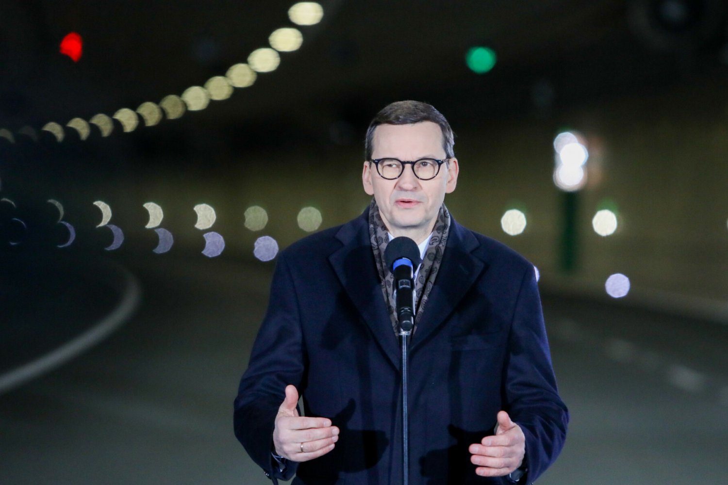 Mateusz Morawiecki uważa, że "Tusk niestety zachowywał się bardzo agresywnie, zalał Polskę falą hejtu, agresji, nienawiści".