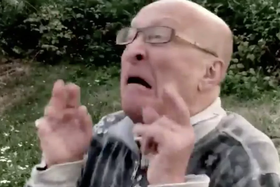 Wojciech Pszoniak wystąpił w kontrowersyjnym spocie w ramach akcji "Nie świruj, idź na wybory".
