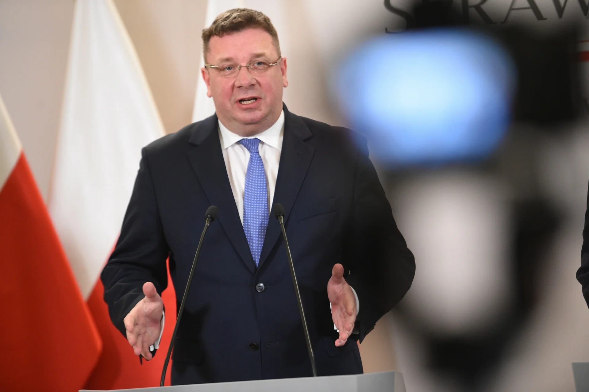 Wiceszef Solidarnej Polski zaznacza, że jego partia ma prawo krytycznie odnosić się do działań rządu.