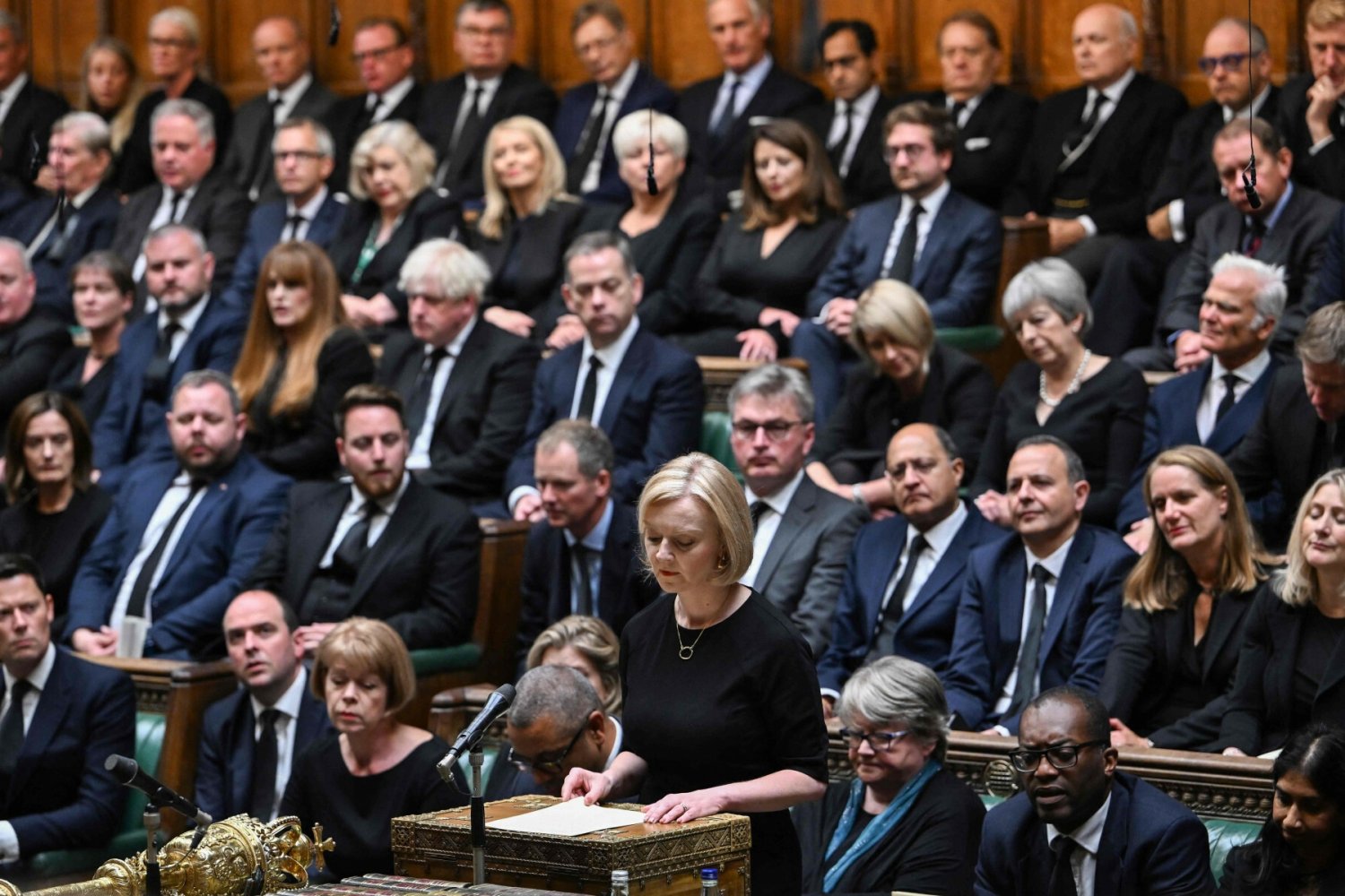 Liz Truss zrezygnowała z funkcji szefowej rządu.