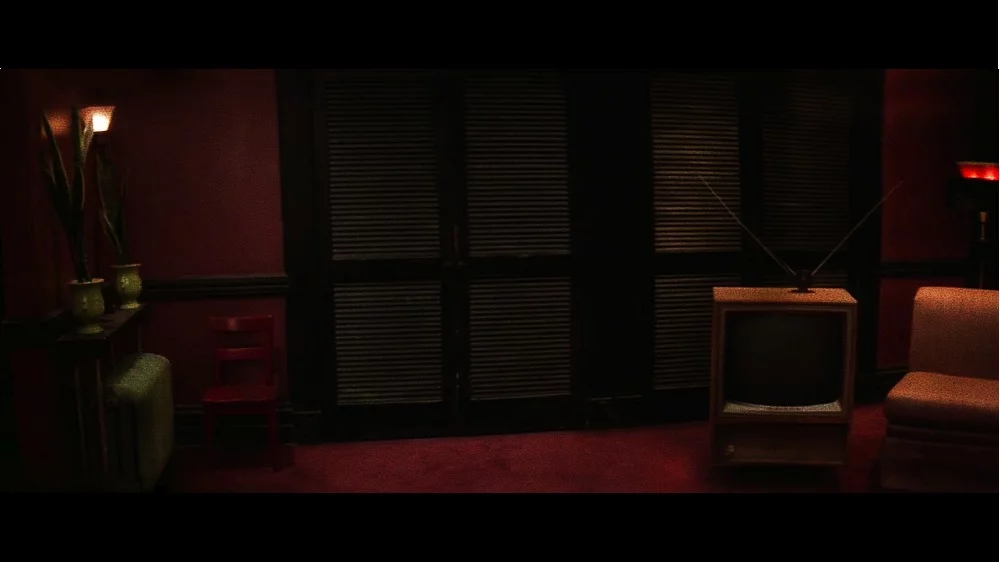 Christian Tomaszewski, ERASED, 2011/2012, video (Blue Velvet), 20'.