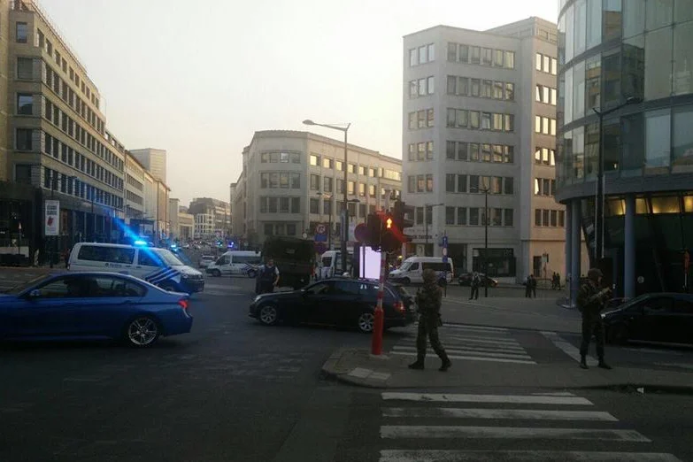 Napastnik został unieszkodliwiony.