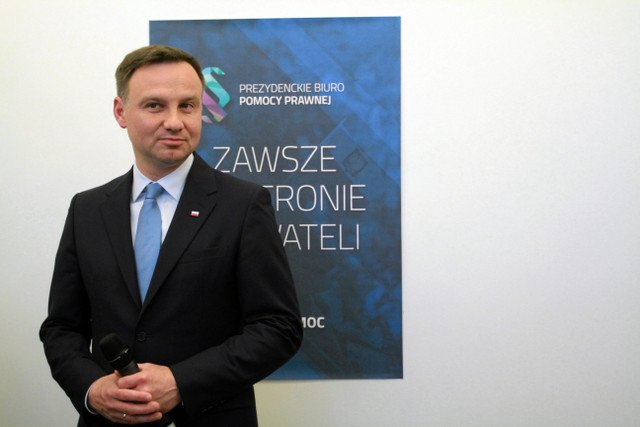 Dumnie zapowiadana „Dudapomoc” okazała się być fikcją. Po biurze przy Pięknej 24 nie ma śladu