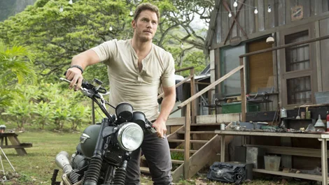 Chris Pratt na planie "Jurassic Wolrd"