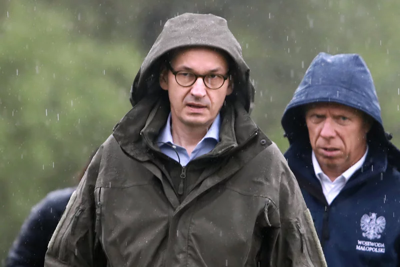 Premier udał się na południe Polski, aby pomóc powodzianom.