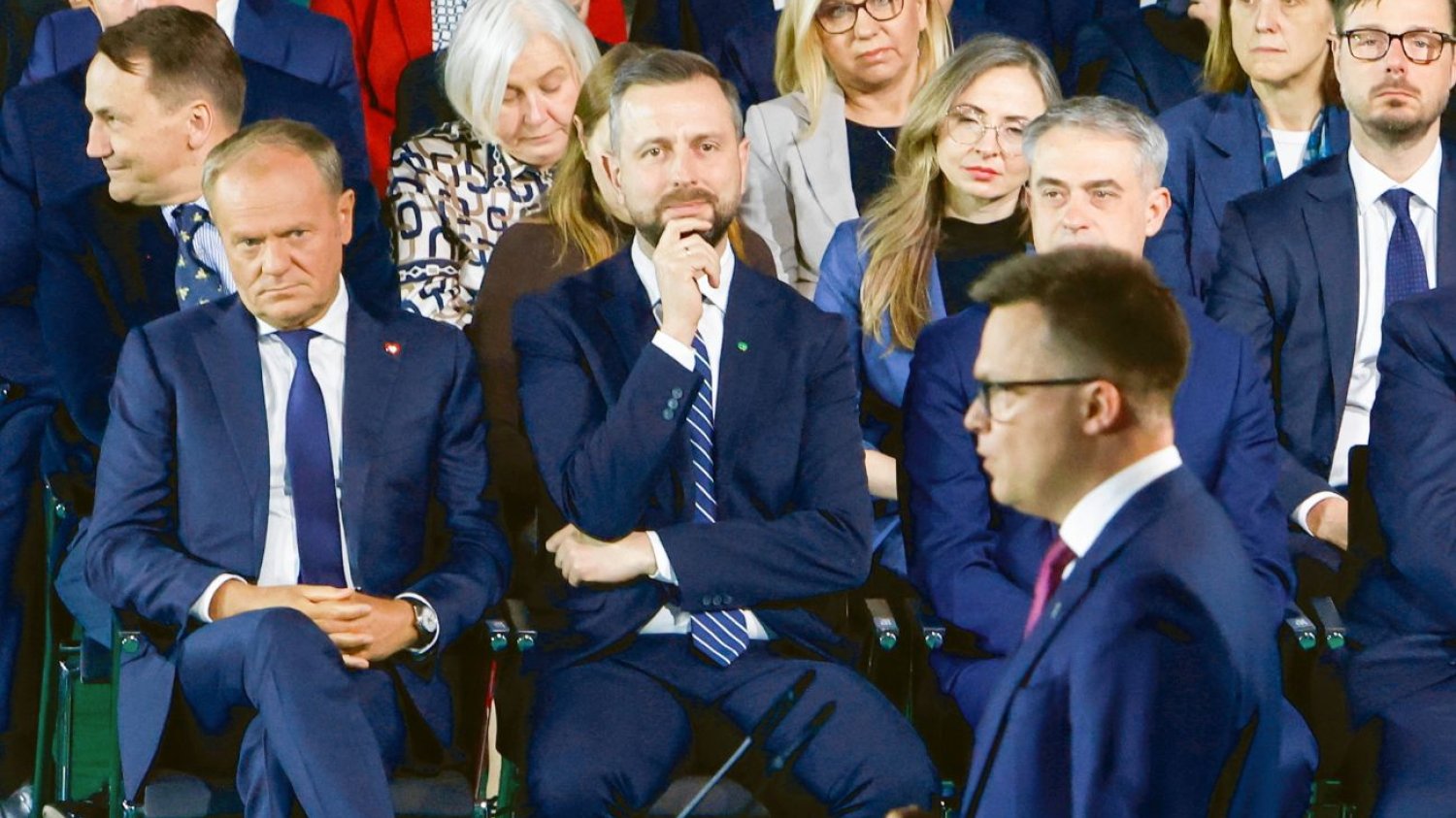 Polityczne trzęsienie ziemi w nowym sondażu. Aż trzy partie poza Sejmem.