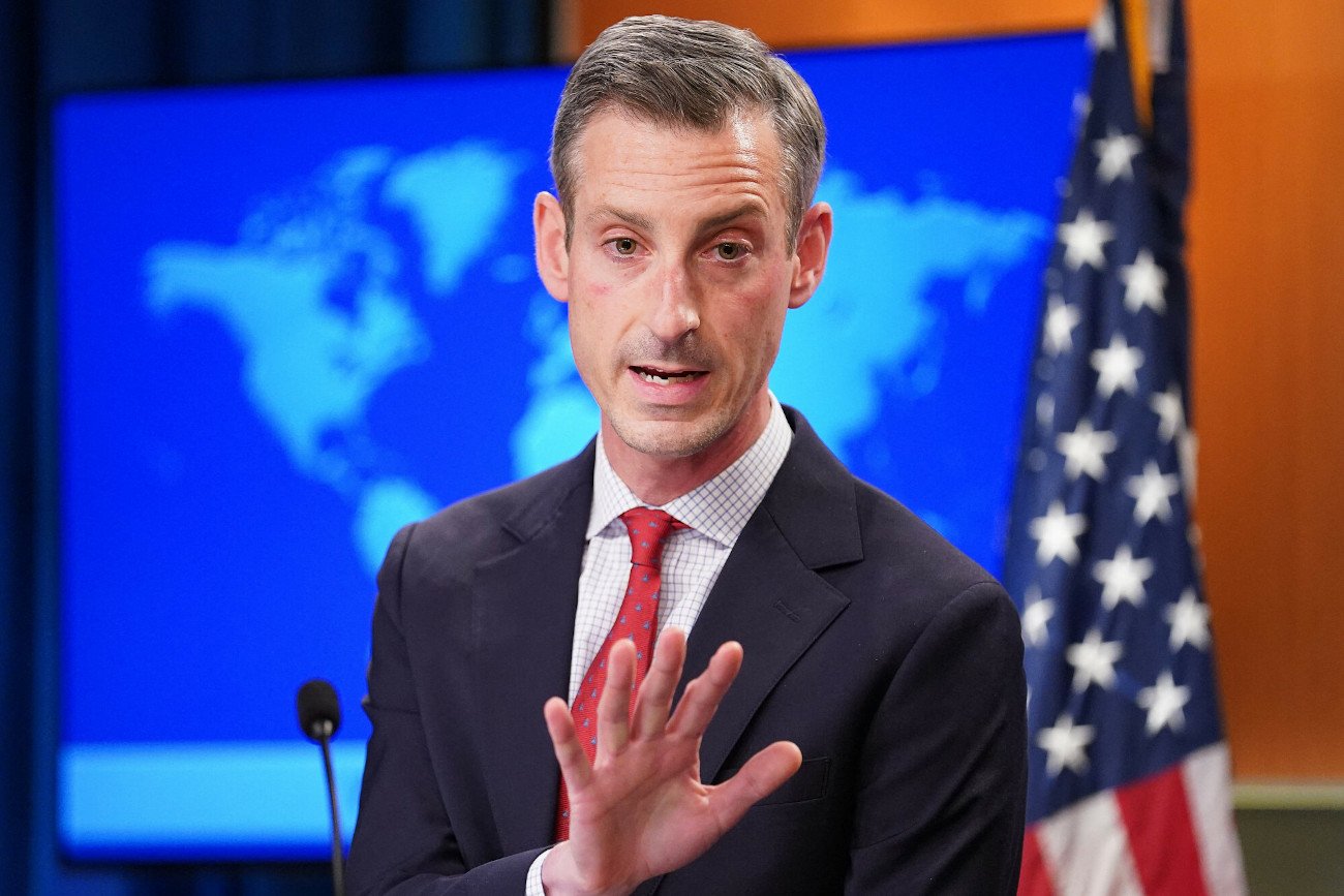 Ned Price zareagował na pomysł z misją pokojową w Ukrainie.