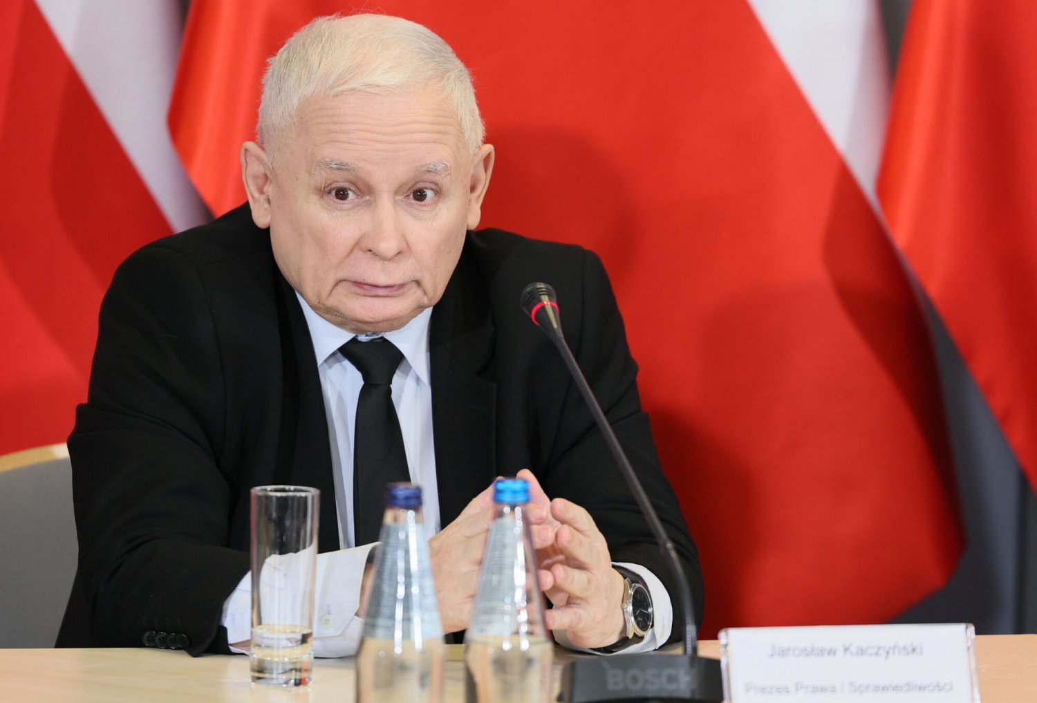 Jarosław Kaczyński powinien odejść? Polacy są zgodni
