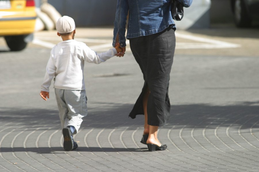 Trzaskowscy zaproponowali dodatek do emerytury dla matek wychowujących dzieci