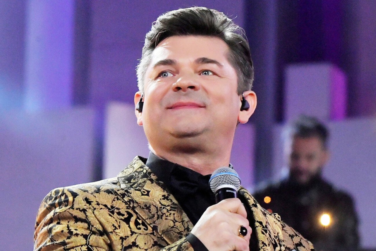 Zenek Martyniuk odwiedził wnuczkę i byłą synową. Nagranie z urodzin Laury