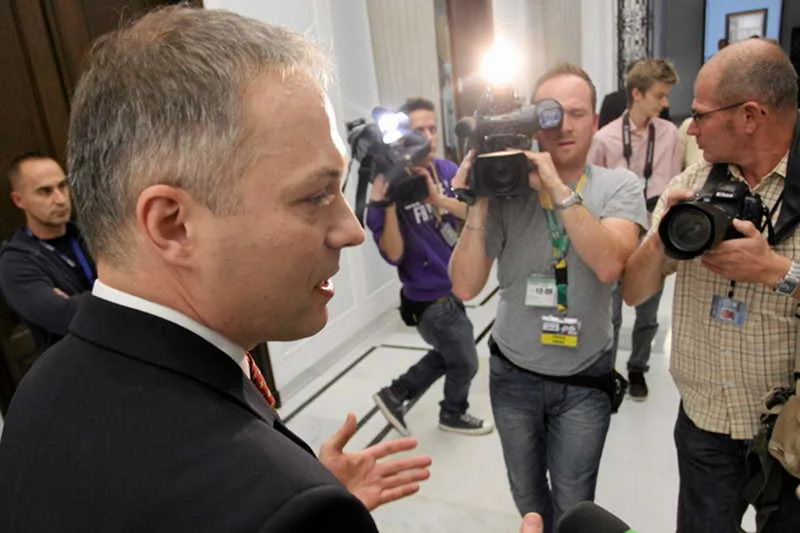 Jacek Żalek studzi nastroje w sprawie przejścia Jerzego Buzka do nowej inicjatywy Jarosława Gowina.