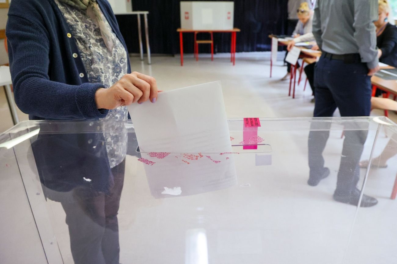 Trwają wybory do Parlamentu Europejskiego 2024. Lokale wyborcze będą otwarte do godziny 21