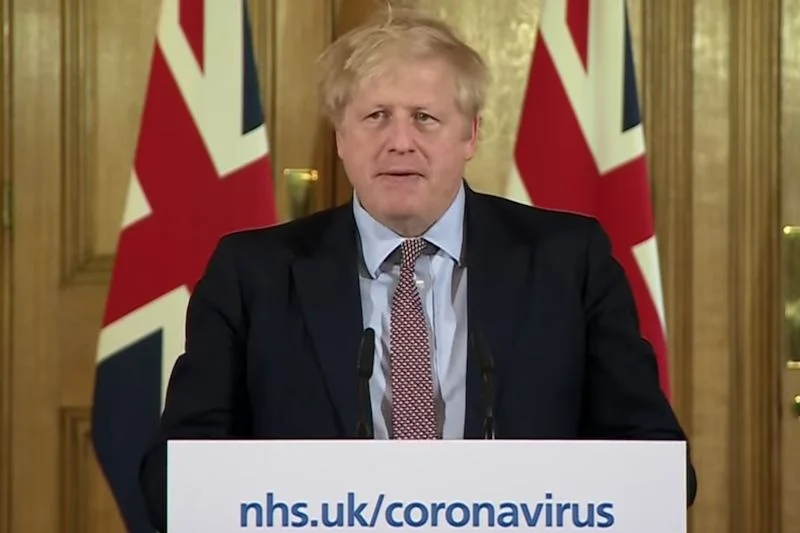 Boris Johnson jest krytykowany za brak działań ws. epidemii koronawirusa.