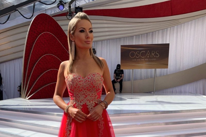 Zuzanna Falzmann czarowała w poniedziałek widzów TVP swoją "oscarową" kreacją.