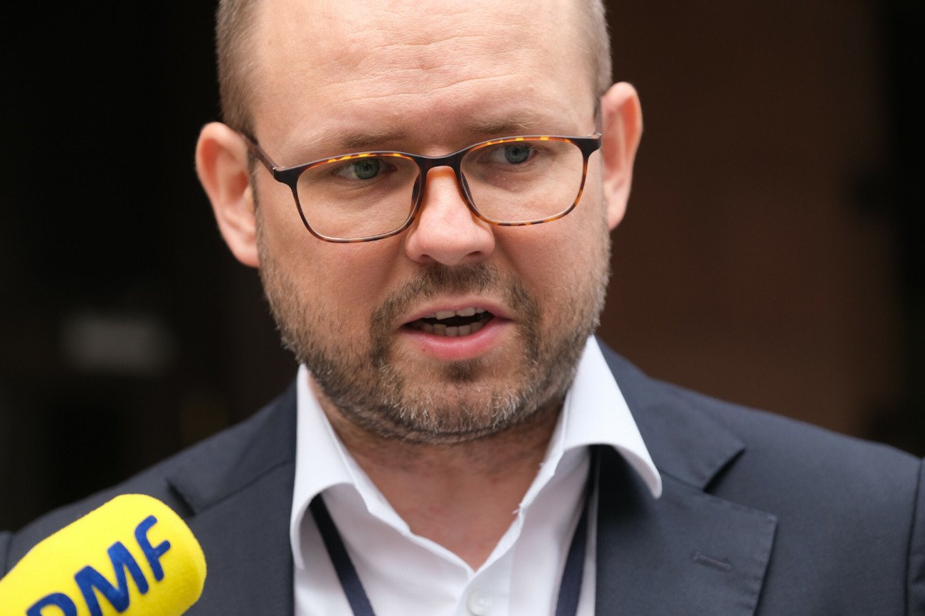 Wiceszef dyplomacji wypowiedział się ws. Łukasza Mejzy.