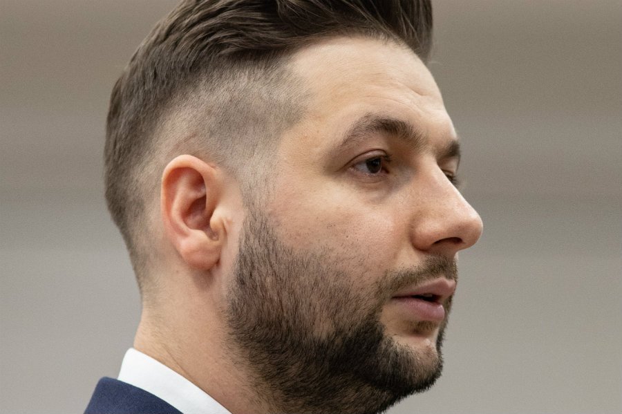 Patryk Jaki po wstrząsającym raporcie NIK stwierdził, że nie odpowiada za nieprawidłowości w konkretnych zakładach karnych.